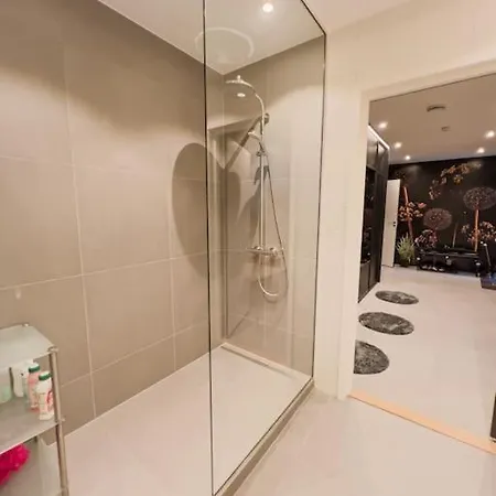 Vm 2025 Eksklusivt Hus Тронхейм